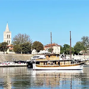 Bateau-hôtel Rhythm Floating -, Zadar